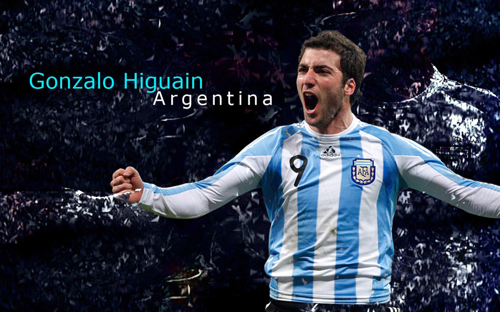 中国足球国家队强调体能与速度平衡发展,中国足球运动员的体能标准